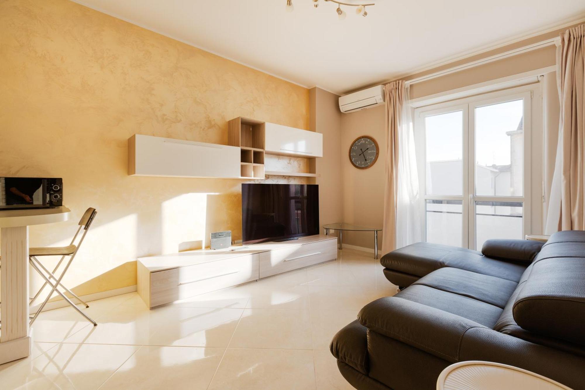 Niguarda Bright W/ Balcony Appartement *