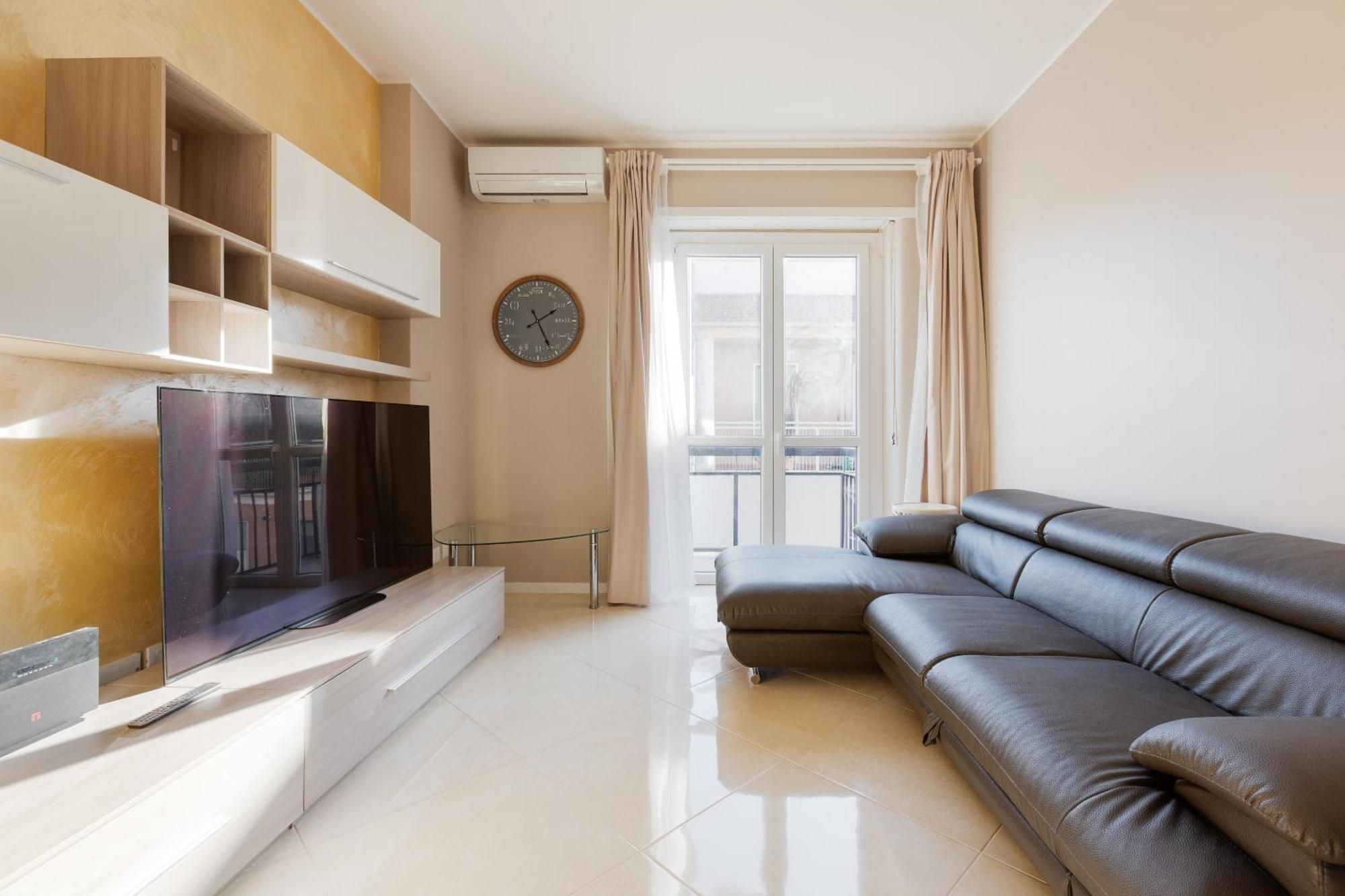 Niguarda Bright W/ Balcony Appartement *